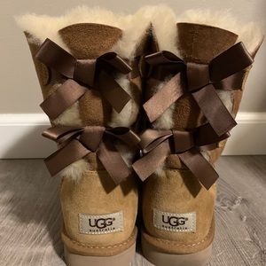 Women’s UGG Bailey Bow Genuine Shearling Boot